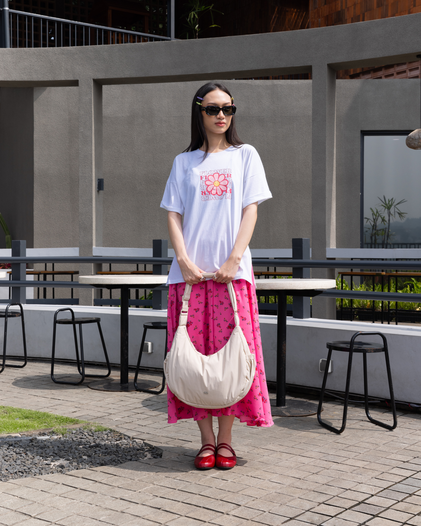 XL POSH CRESCENT BAG IN OAT