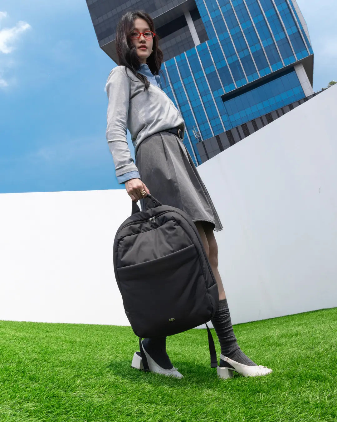 COSY LUXE XL COMMUTER BACKPACK IN CHARCOAL TSL Singapore
