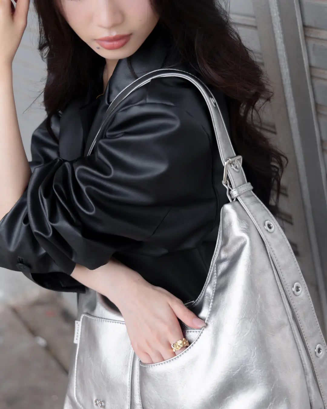 SIGNATURE POCKET LEATHER HOBO BAG IN NICKEL TSL Singapore