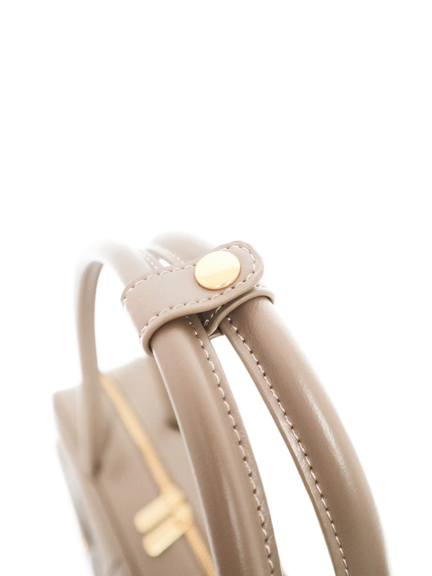 SIGNATURE POCKET M REI TOTE BAG IN TAUPE