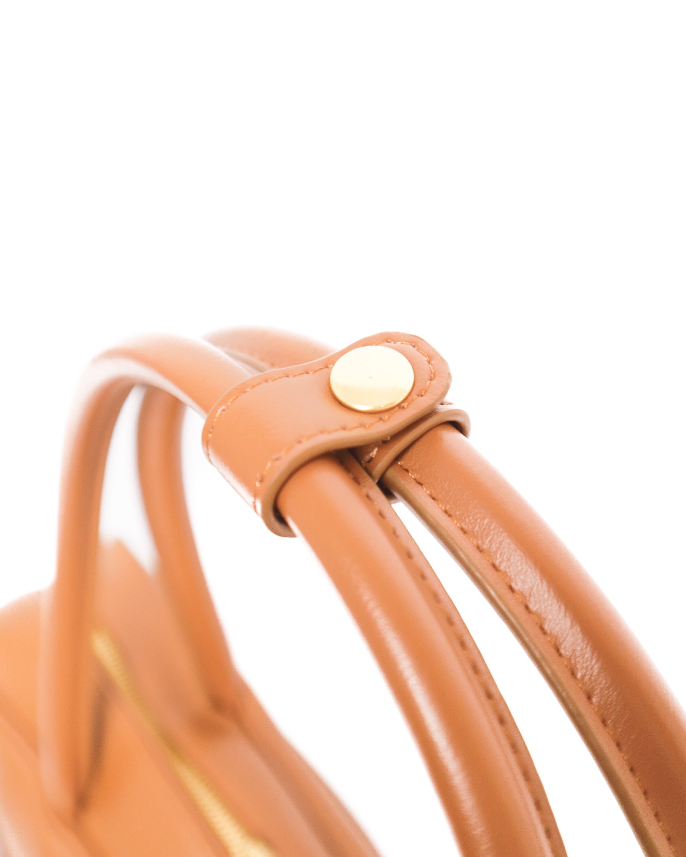 SIGNATURE POCKET L REI TOTE BAG IN CAMEL
