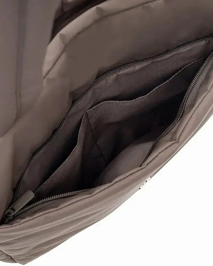 POSH TOTE BAG 2.0 IN TAUPE