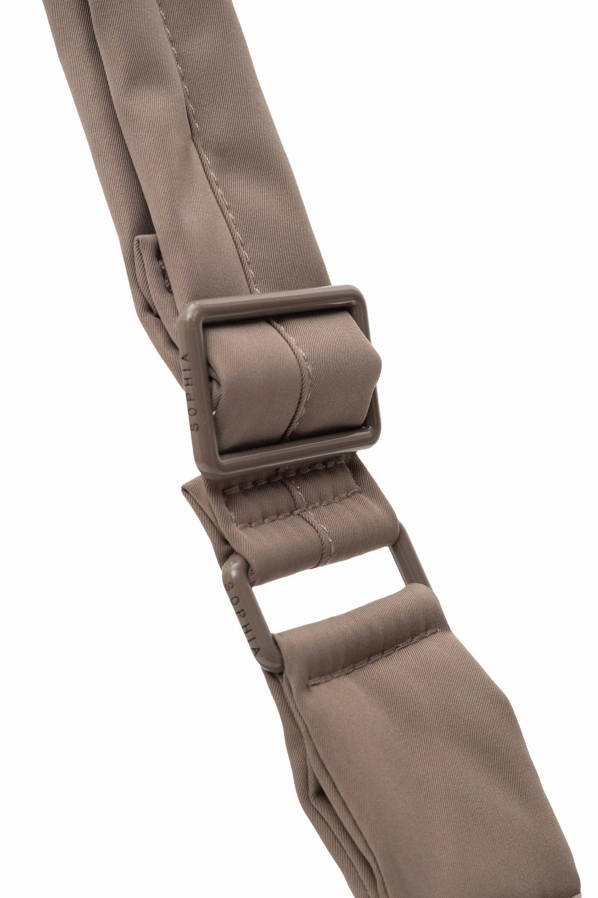 COSY LUXE L CRESCENT BAG 2.0 IN TAUPE