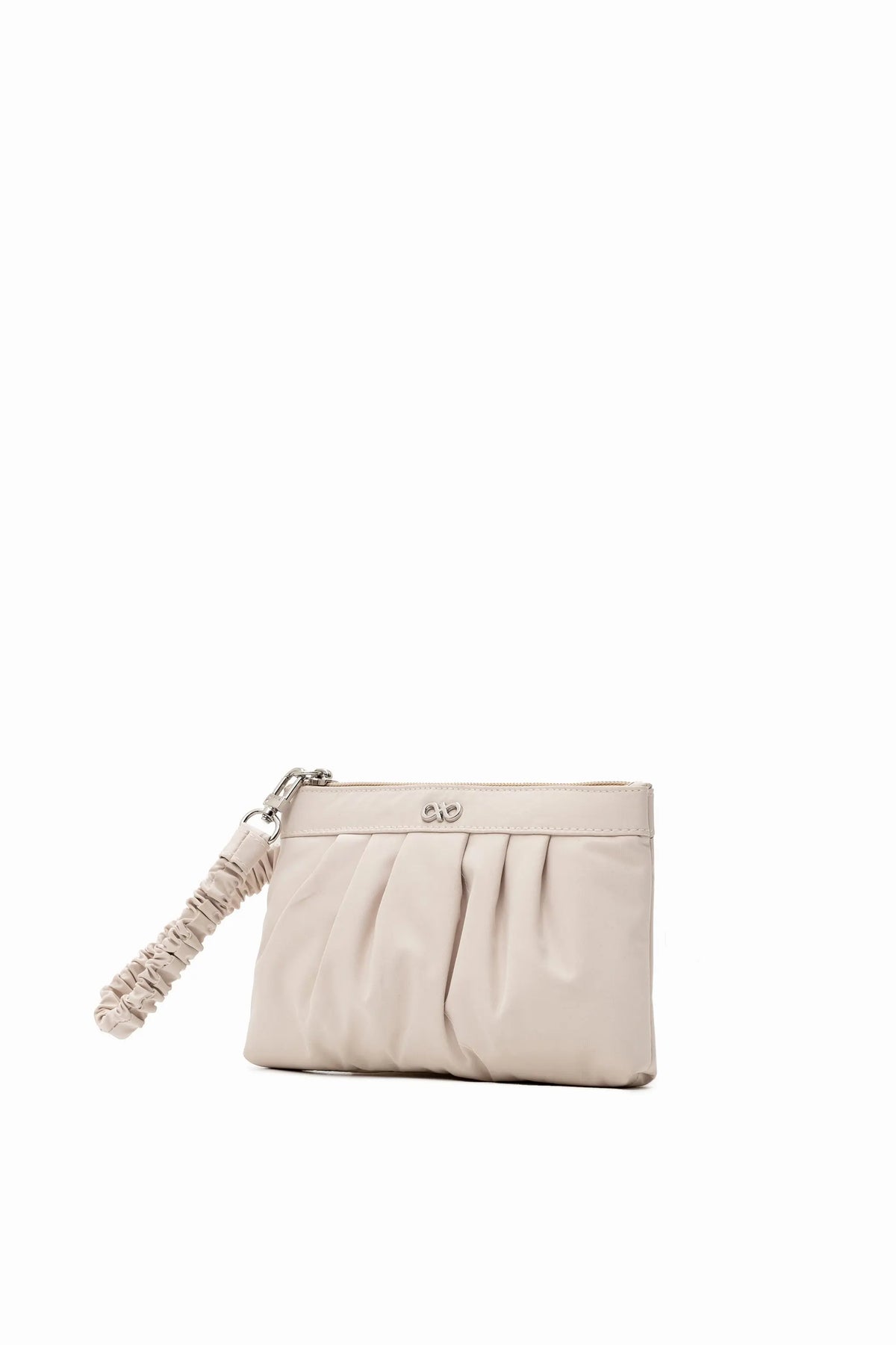 THE DAILY WRISTLET IN OAT