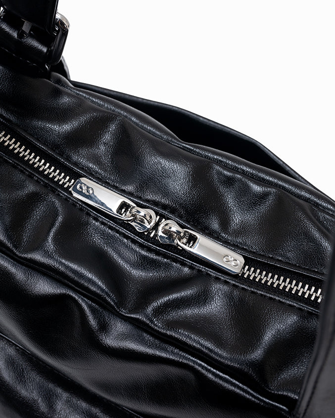 EVERYDAY CITY TOTE BAG IN PANTHER BLACK