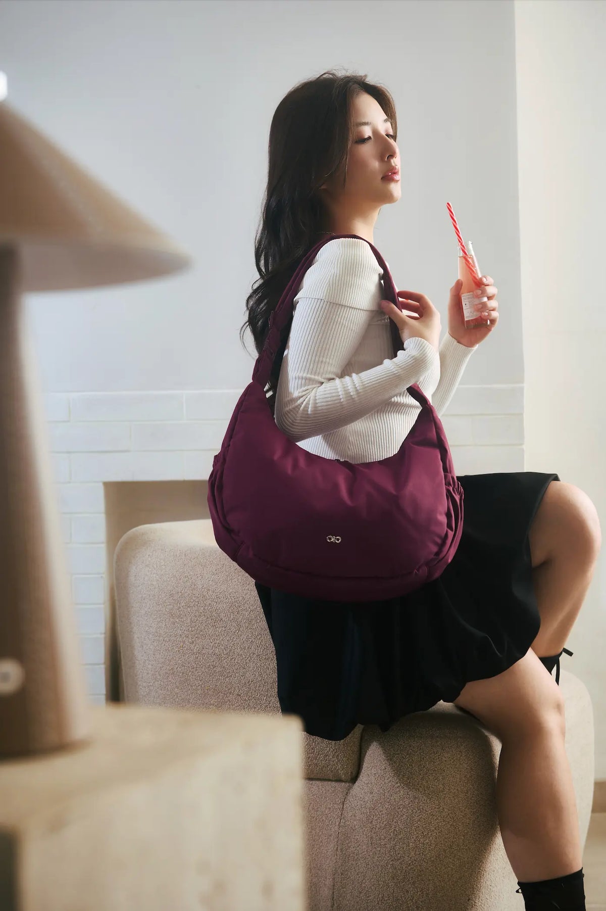 COSY LUXE L CRESCENT BAG 2.0 IN WINE