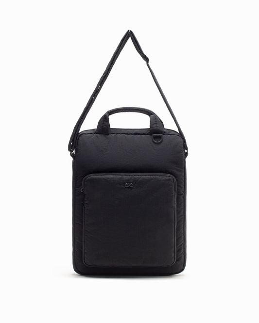 COSY LAPTOP BAG IN JET BLACK