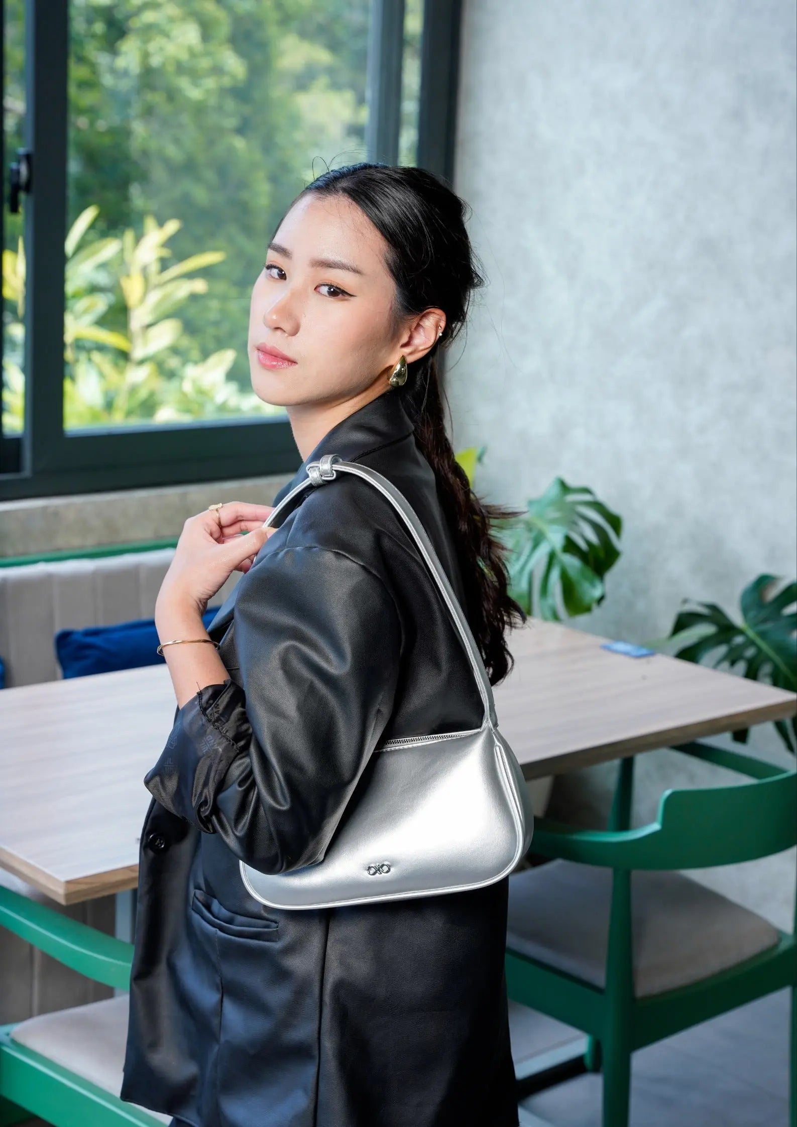 SIENA HANDBAG IN SILVER The Sophia Label