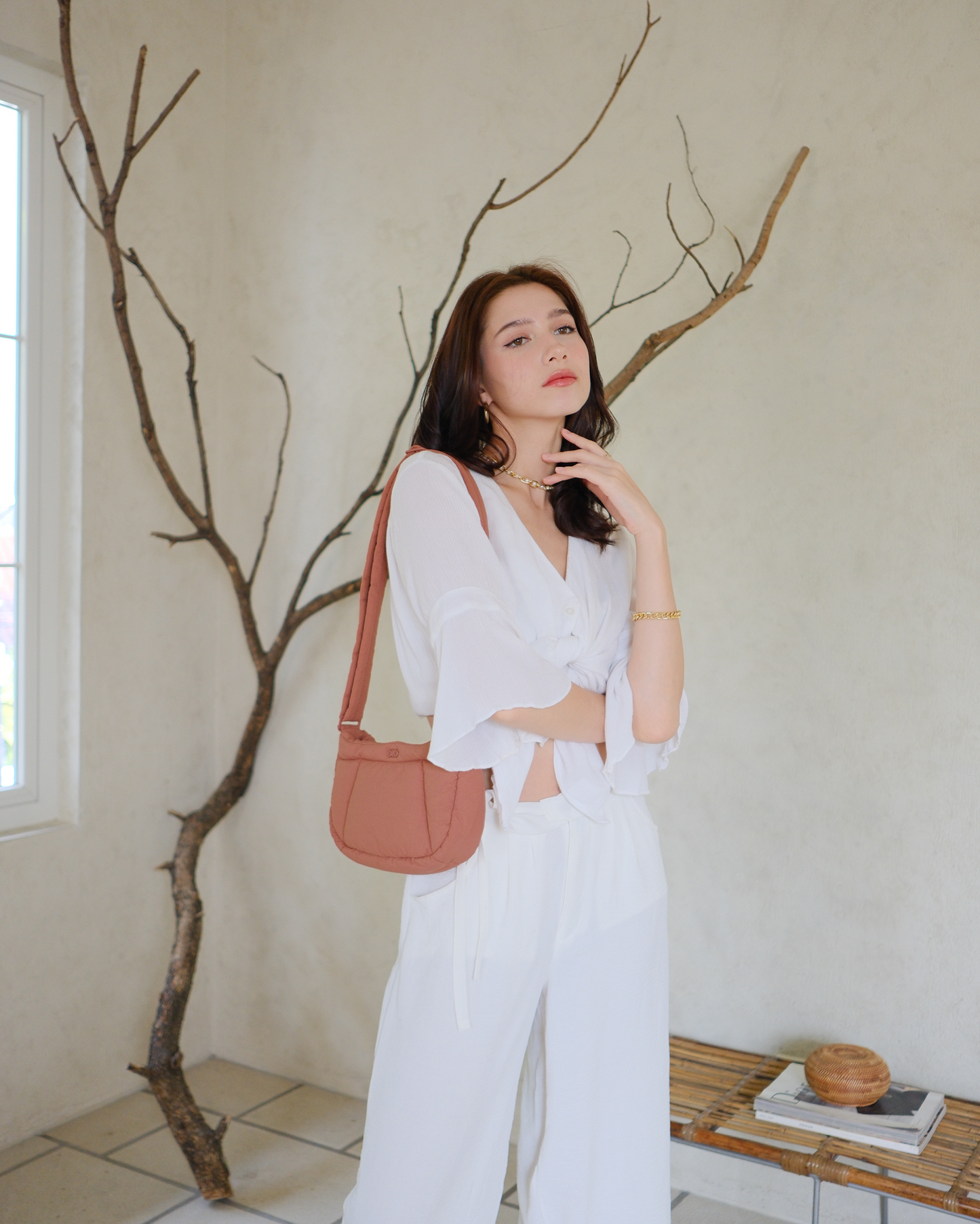 MINI COSY PUFFY CROSSBODY BAG IN CLAY (M)