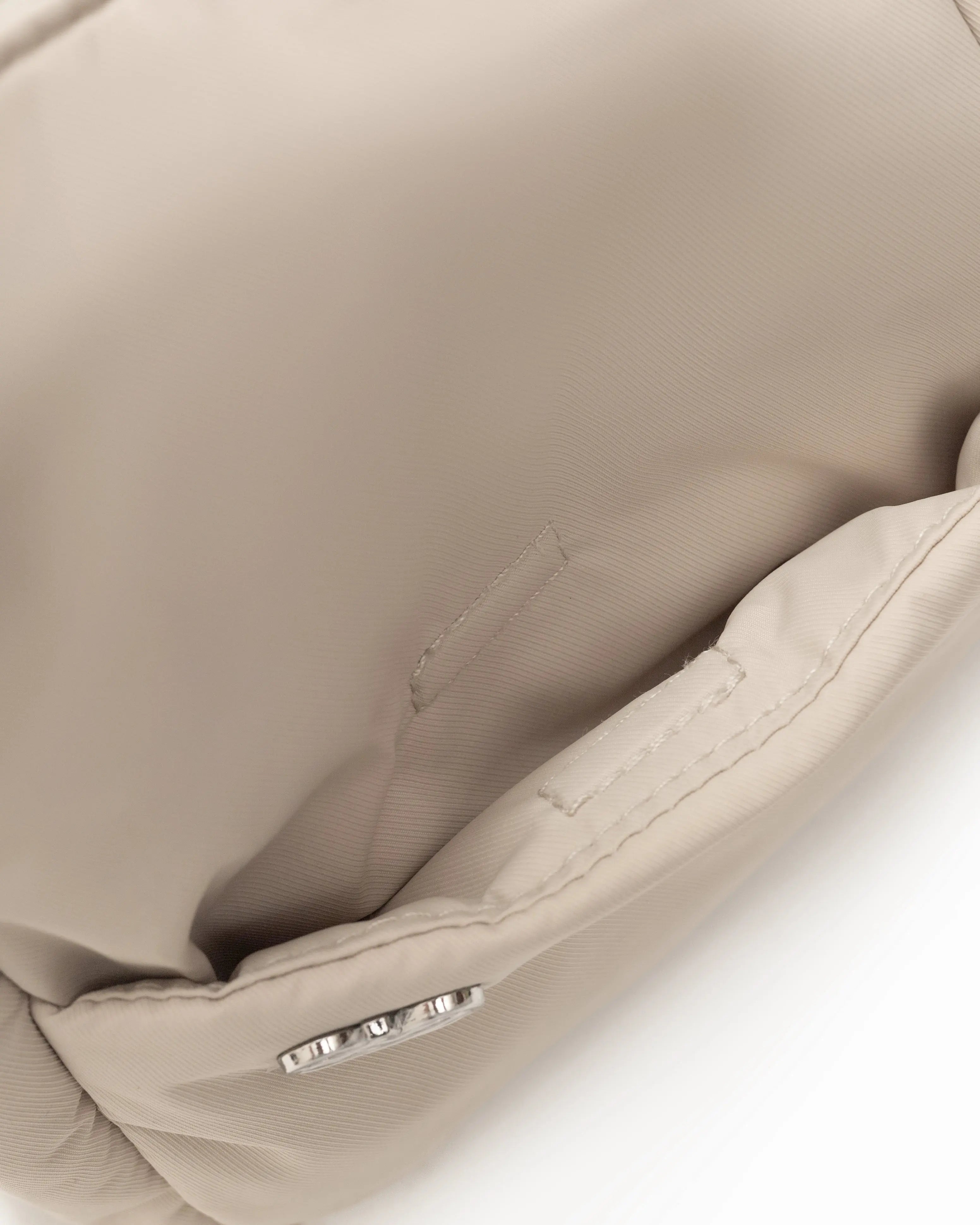 MINI SIGNATURE POCKET CROSSBODY BAG IN POSH OAT 