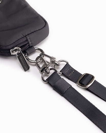 CARDHOLDER LANYARD IN GRAPHITE