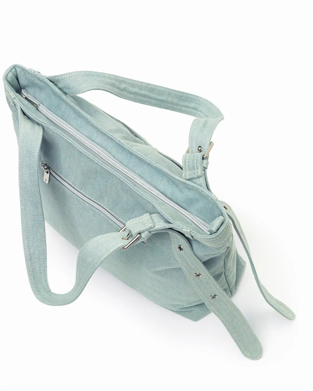 SIGNATURE POCKET DENIM TOTE BAG IN LIGHT WASH DENIM TSL Singapore