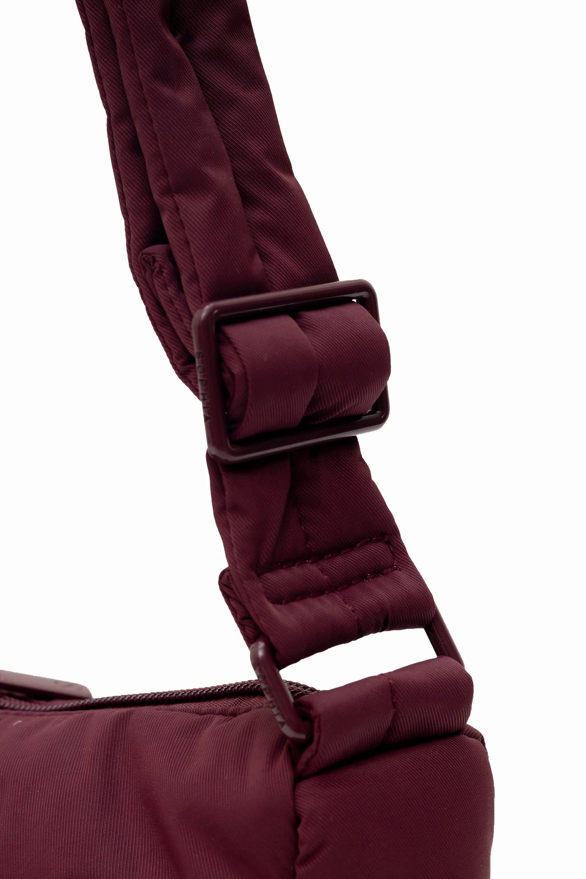 MINI SIGNATURE POCKET CROSSBODY BAG IN POSH WINE 