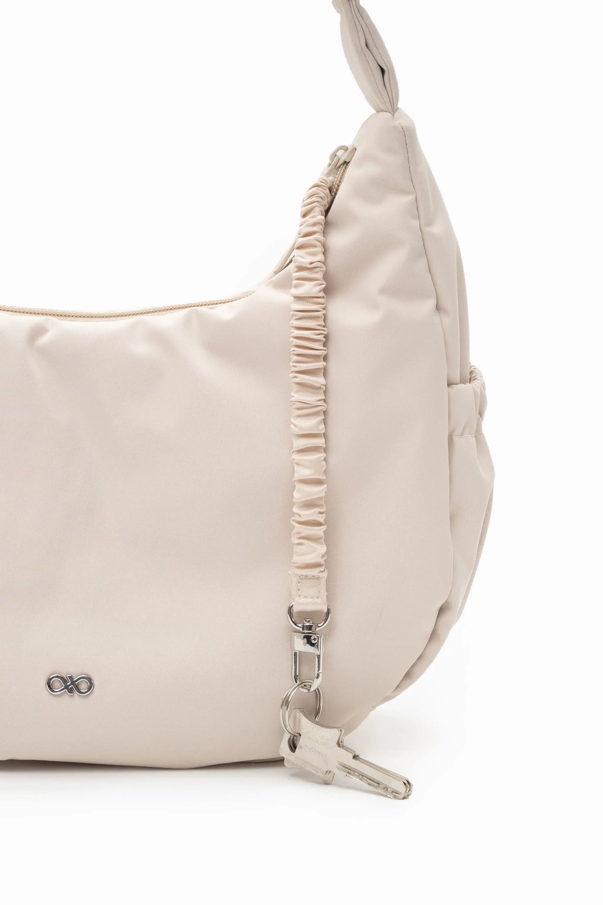 COSY LUXE L CRESCENT BAG 2.0 IN OAT 