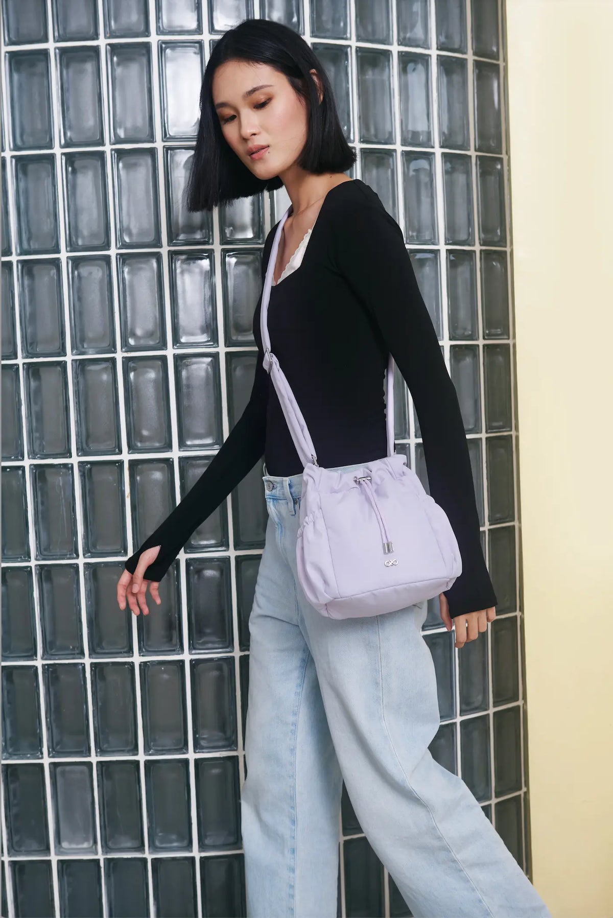 MINI COSY LUXE BUCKET BAG IN LILAC 