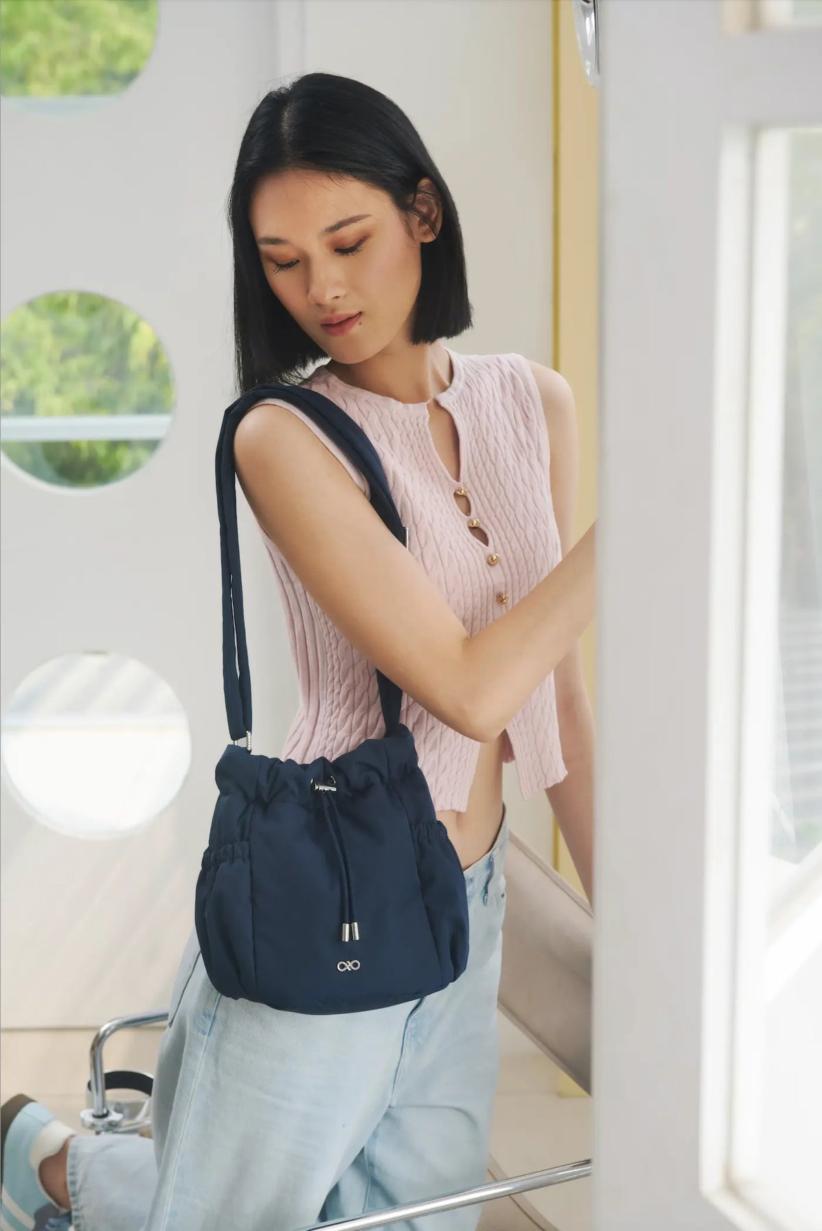 MINI COSY LUXE BUCKET BAG IN OXFORD BLUE 