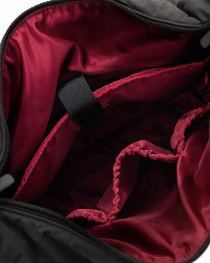 XL SIGNATURE POCKET CROSSBODY BAG IN STORM GREY 