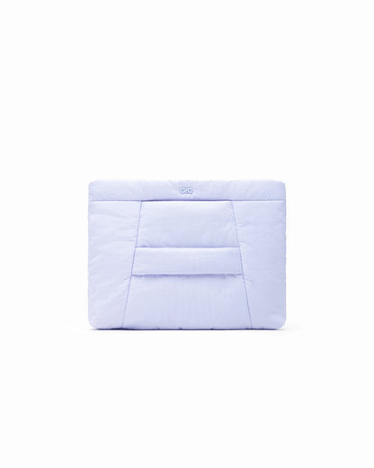 COSY PUFFY CLUTCH BAG IN LILAC