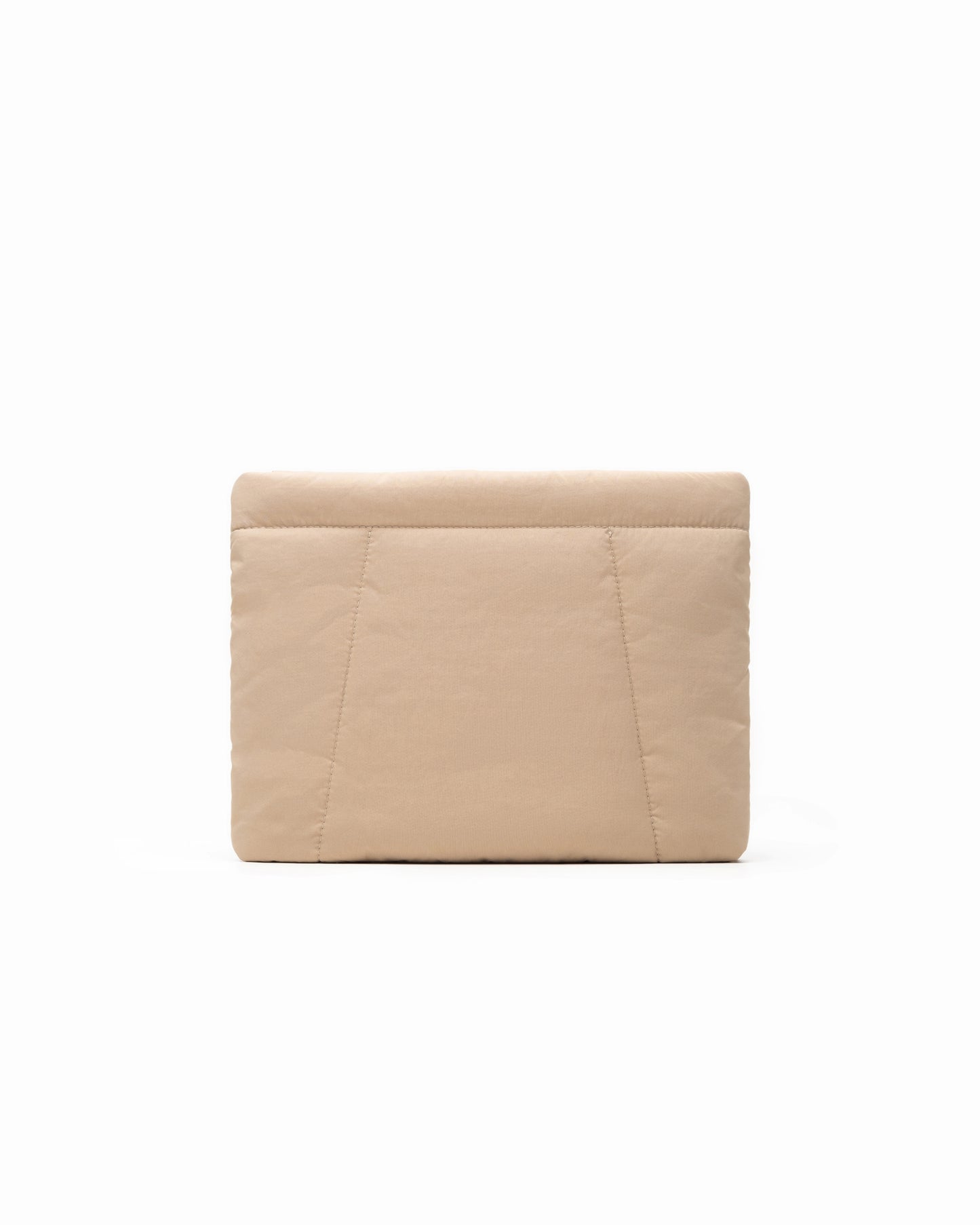 COSY PUFFY CLUTCH BAG IN MOCHA